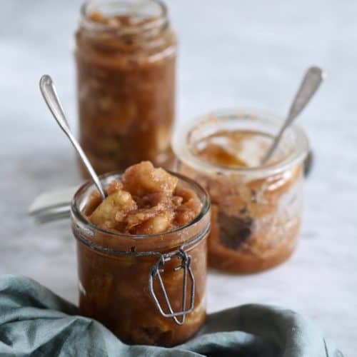 Æblekompot med varme krydderier