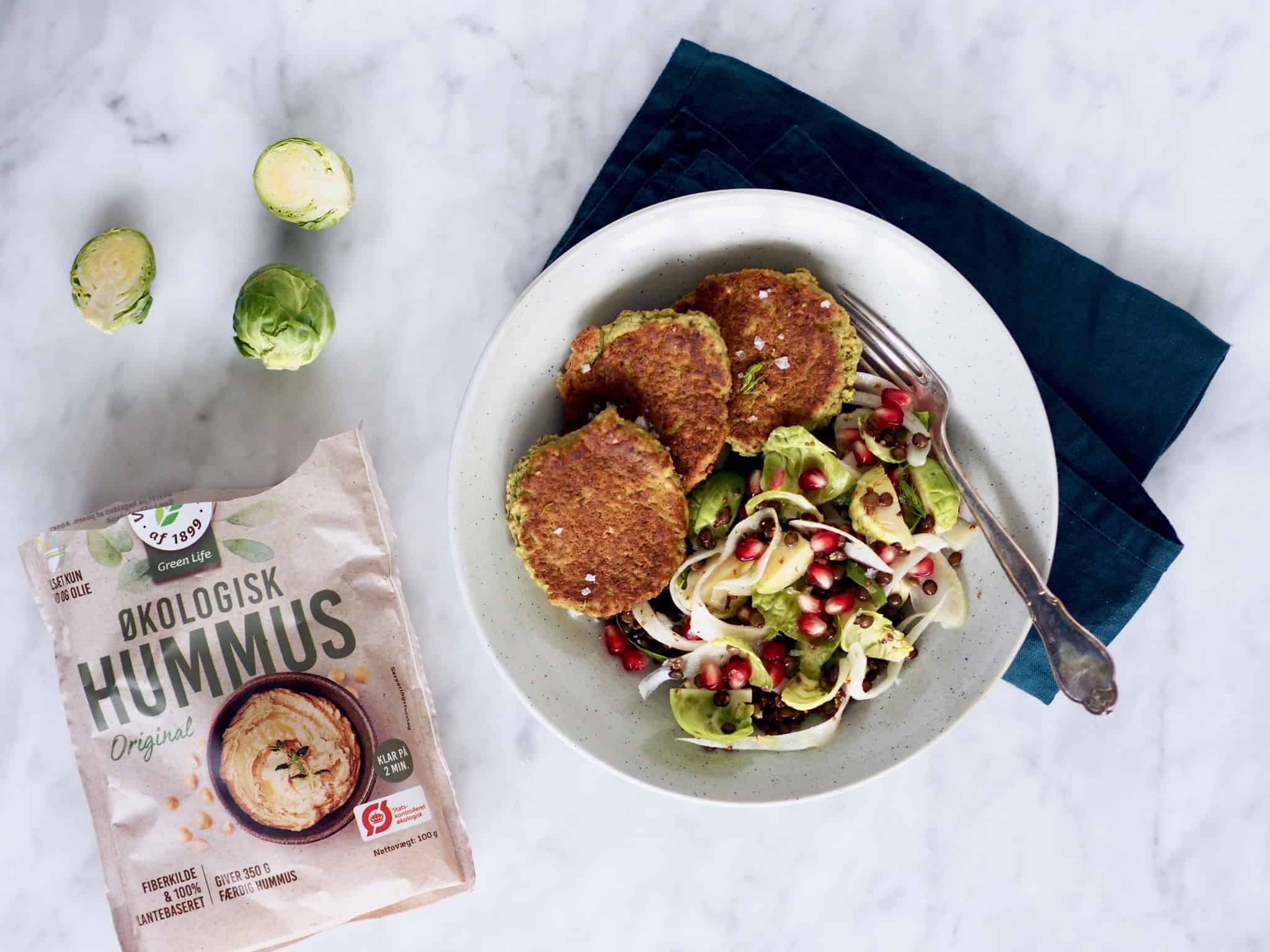 Kikærtefrikadeller med hummus