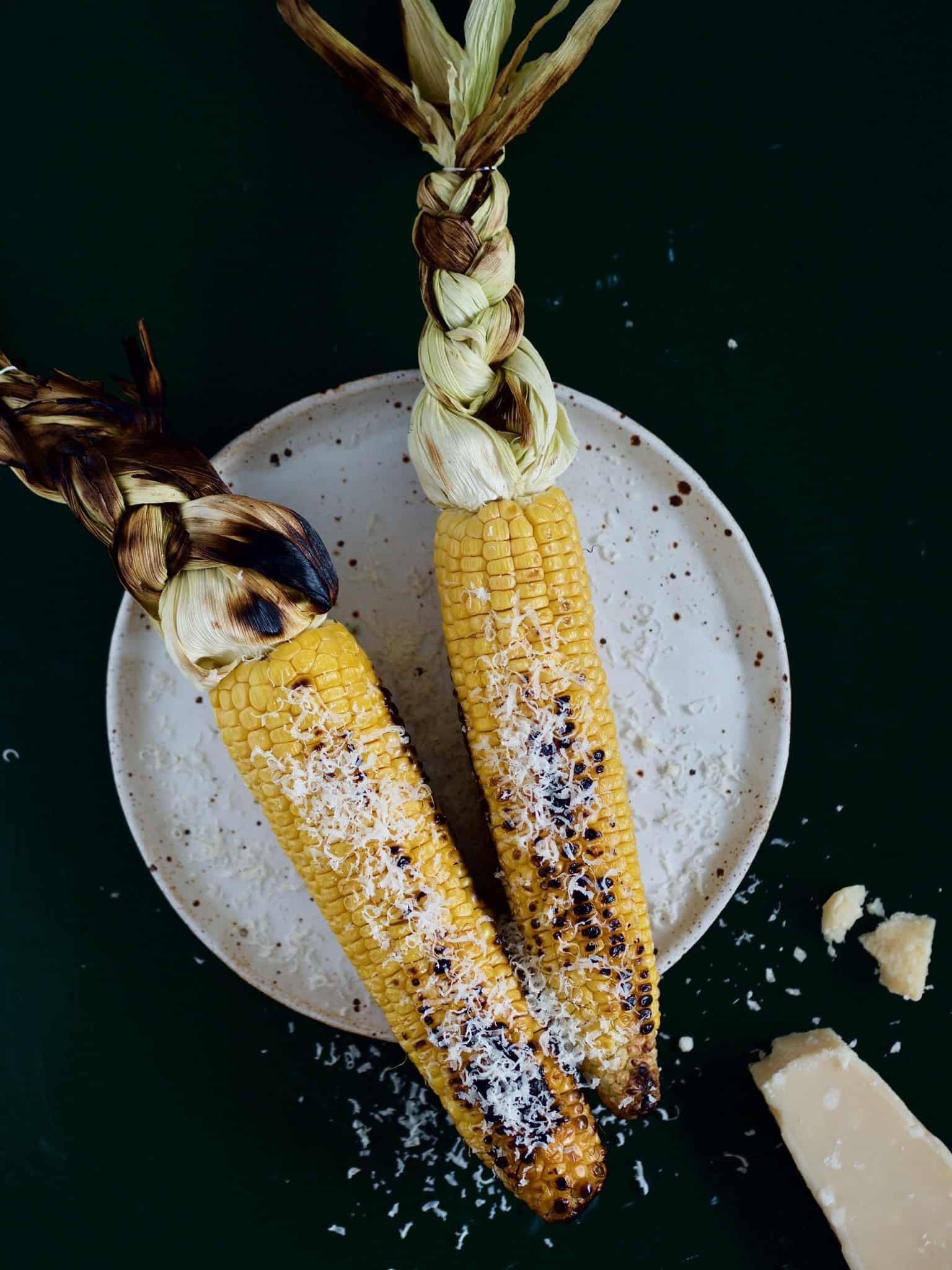 Grillede majskolber - en simpel opskrift på majs