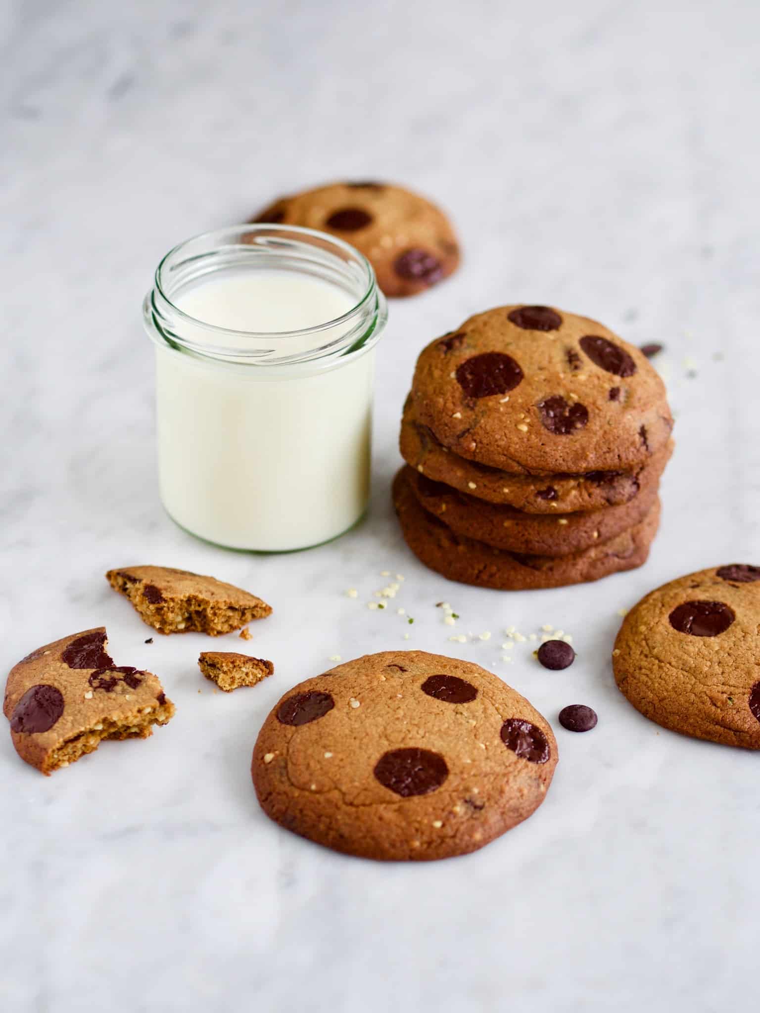 COOKIES MED CHOKOLADE