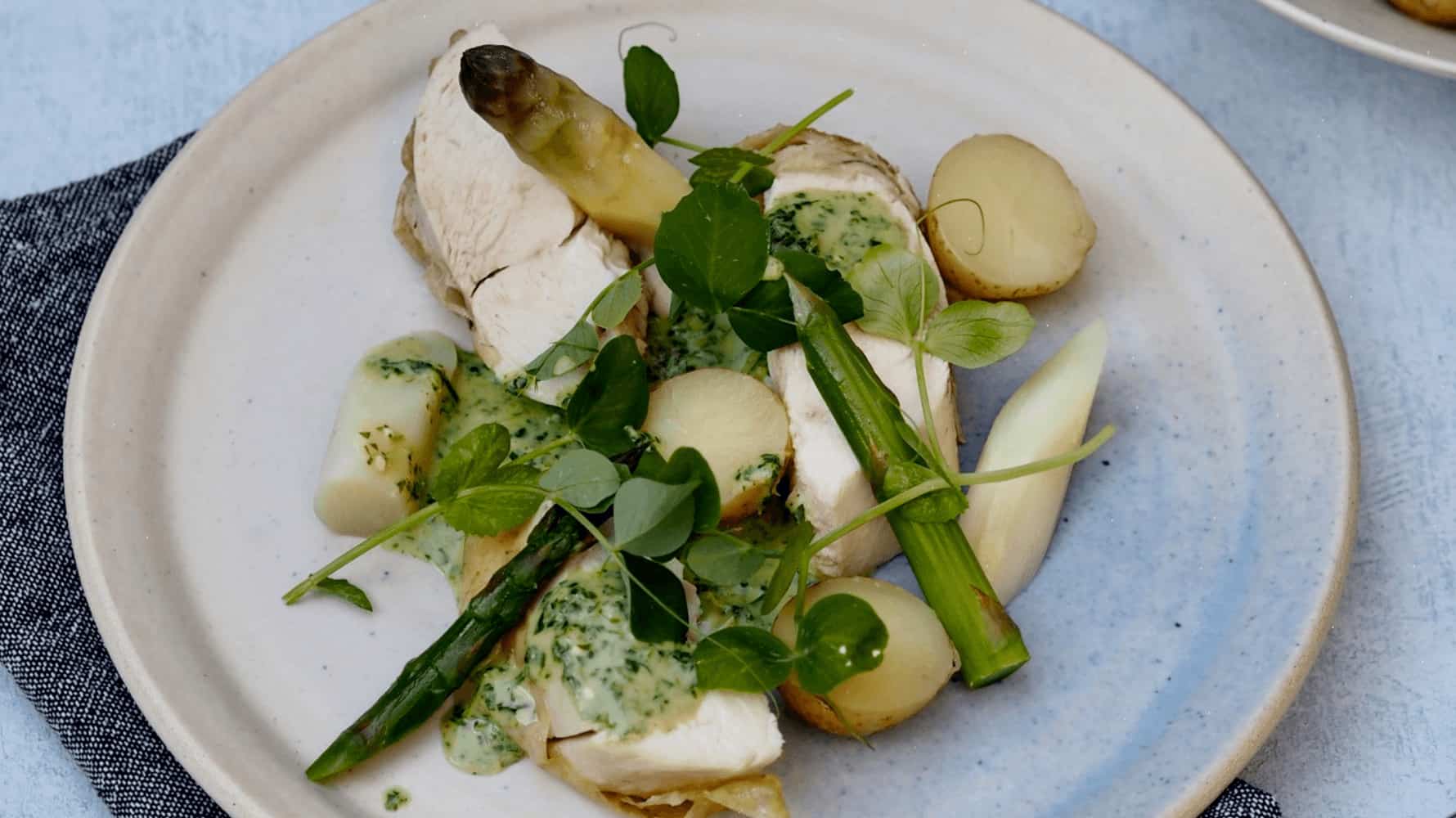 Stegt kyllingebryst med persillesauce