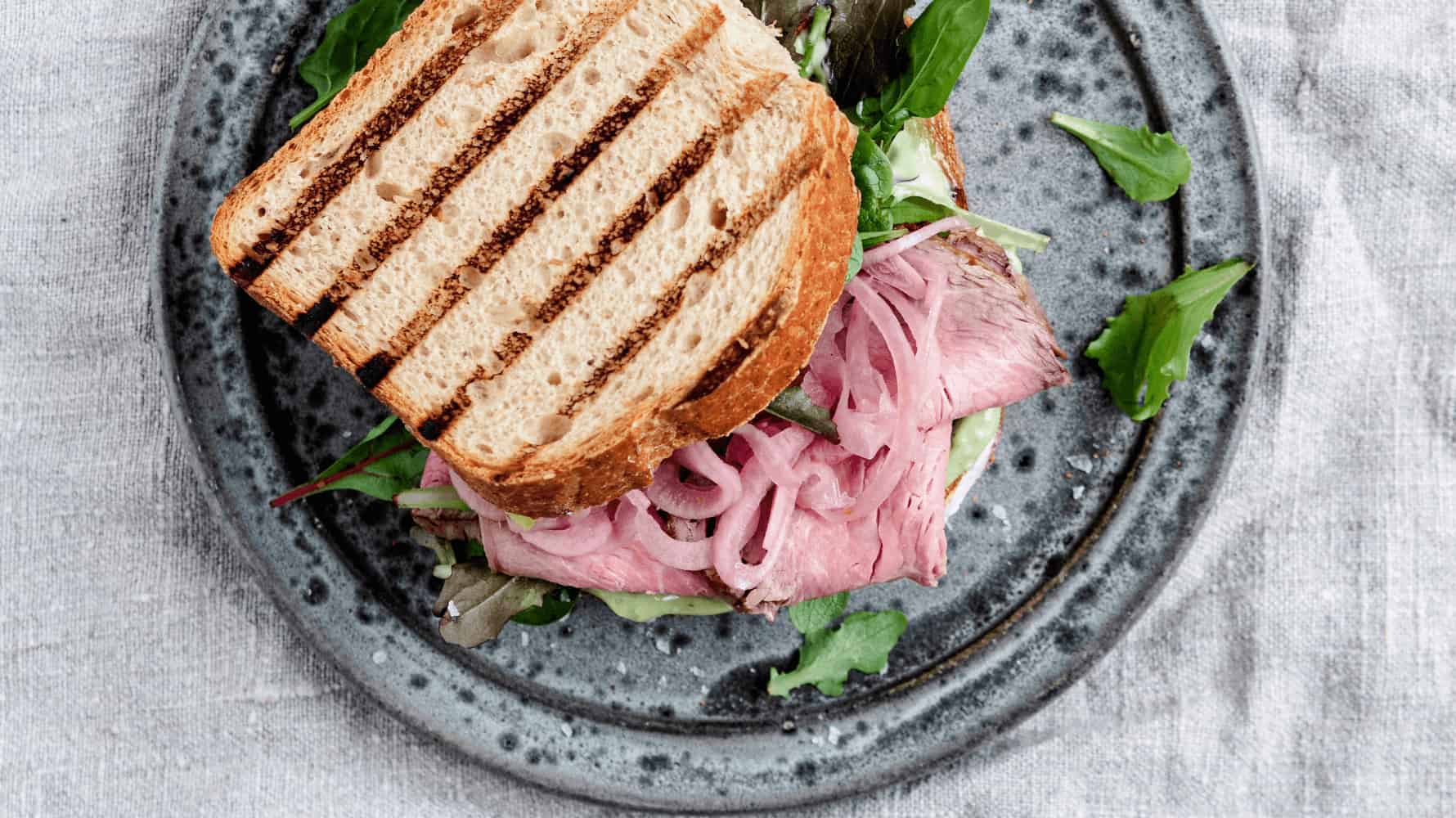 Steak sandwich med estragonmayo
