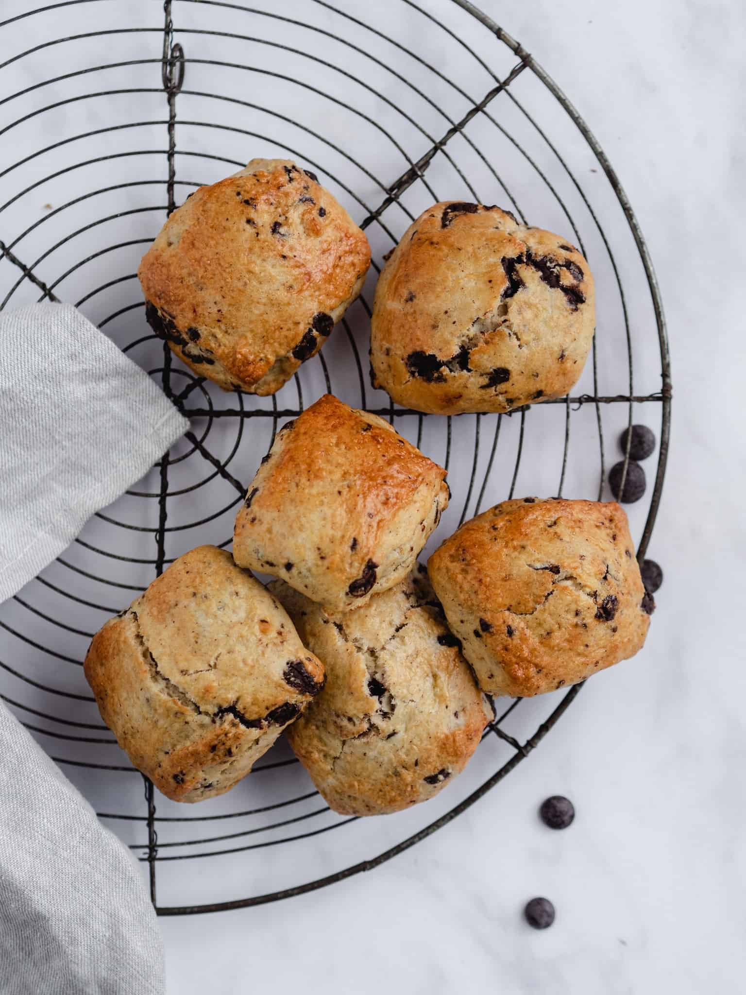 Scones med chokolade