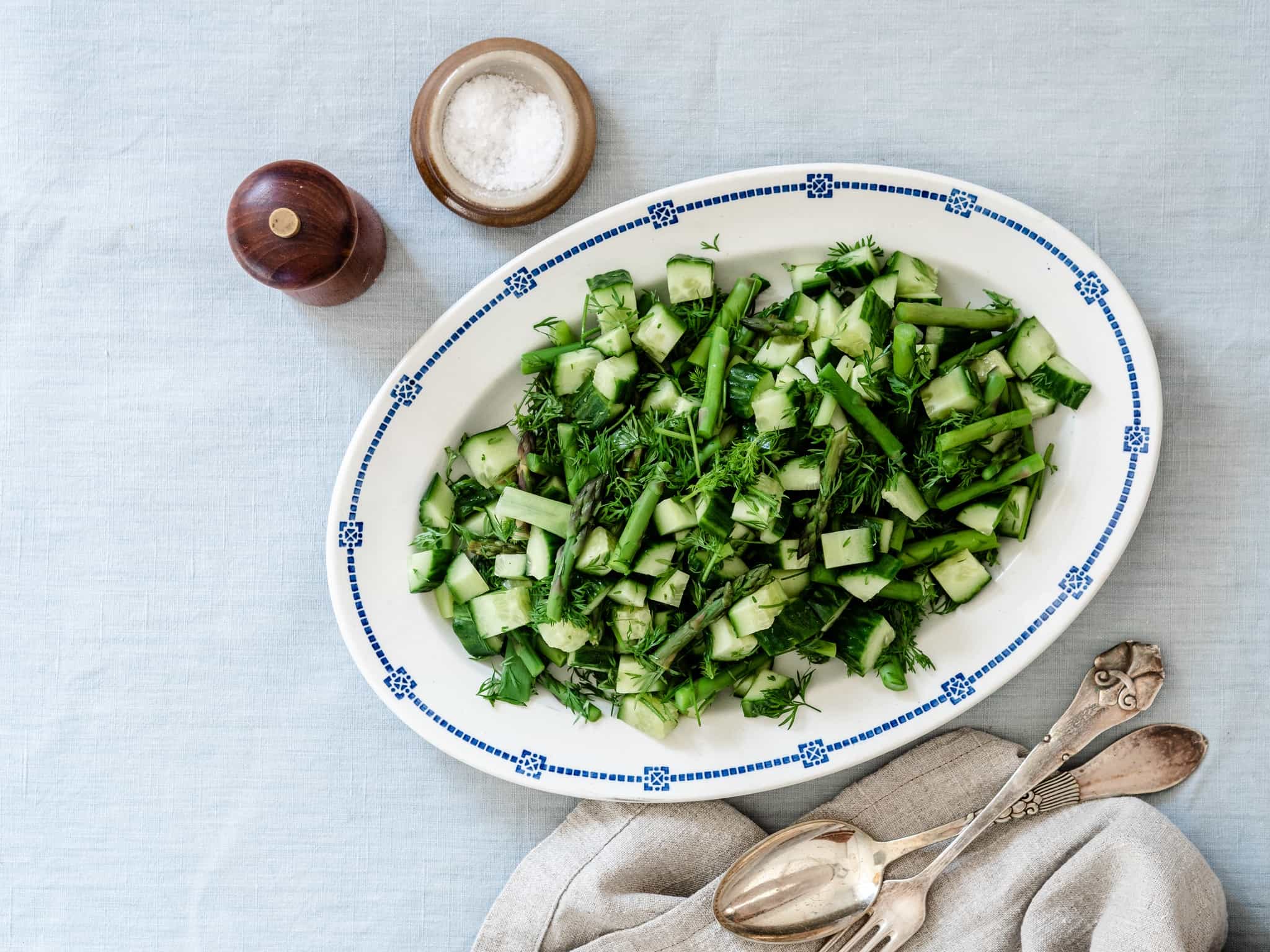 Salat med asparges