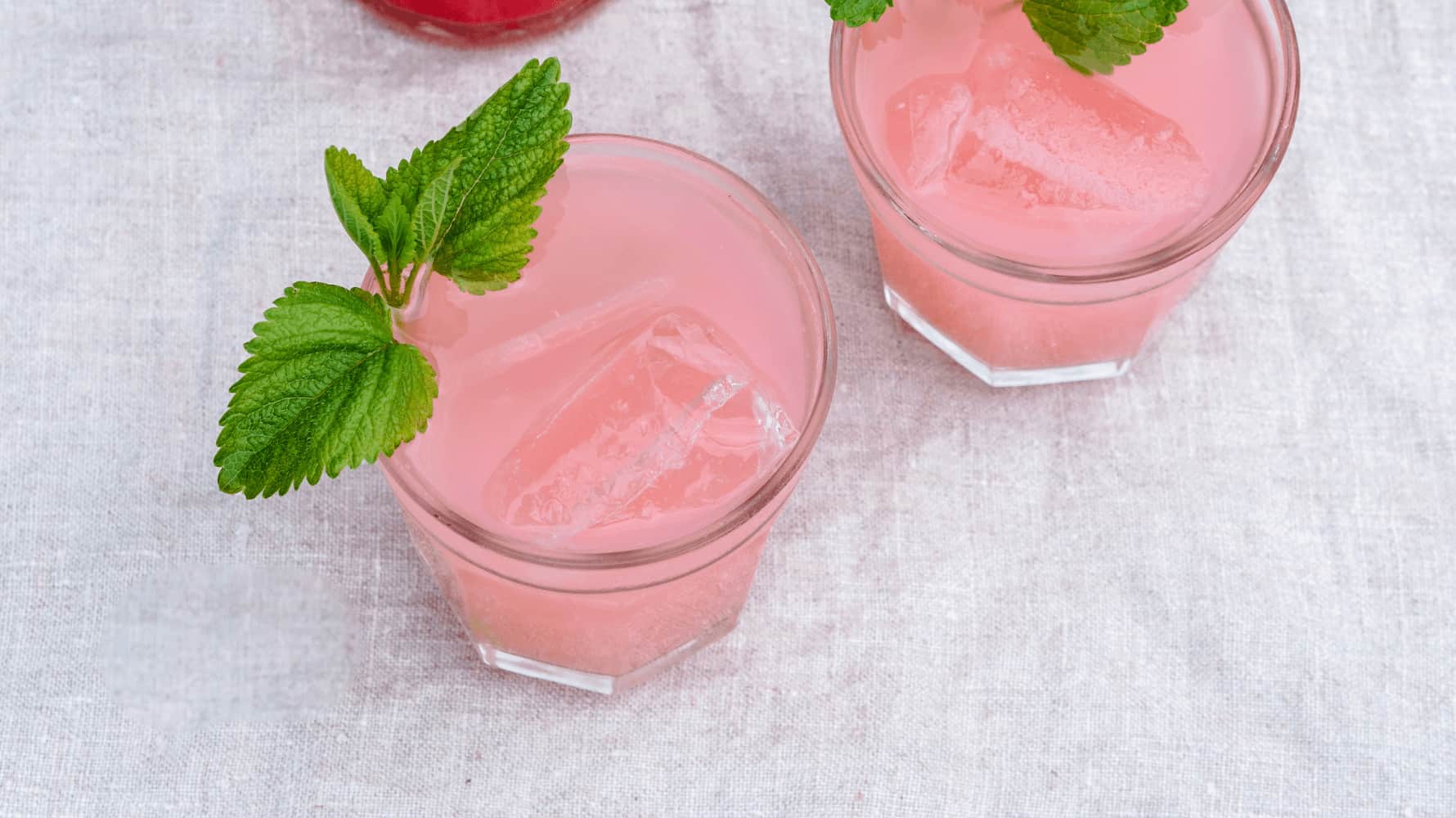 Rabarber lemonade
