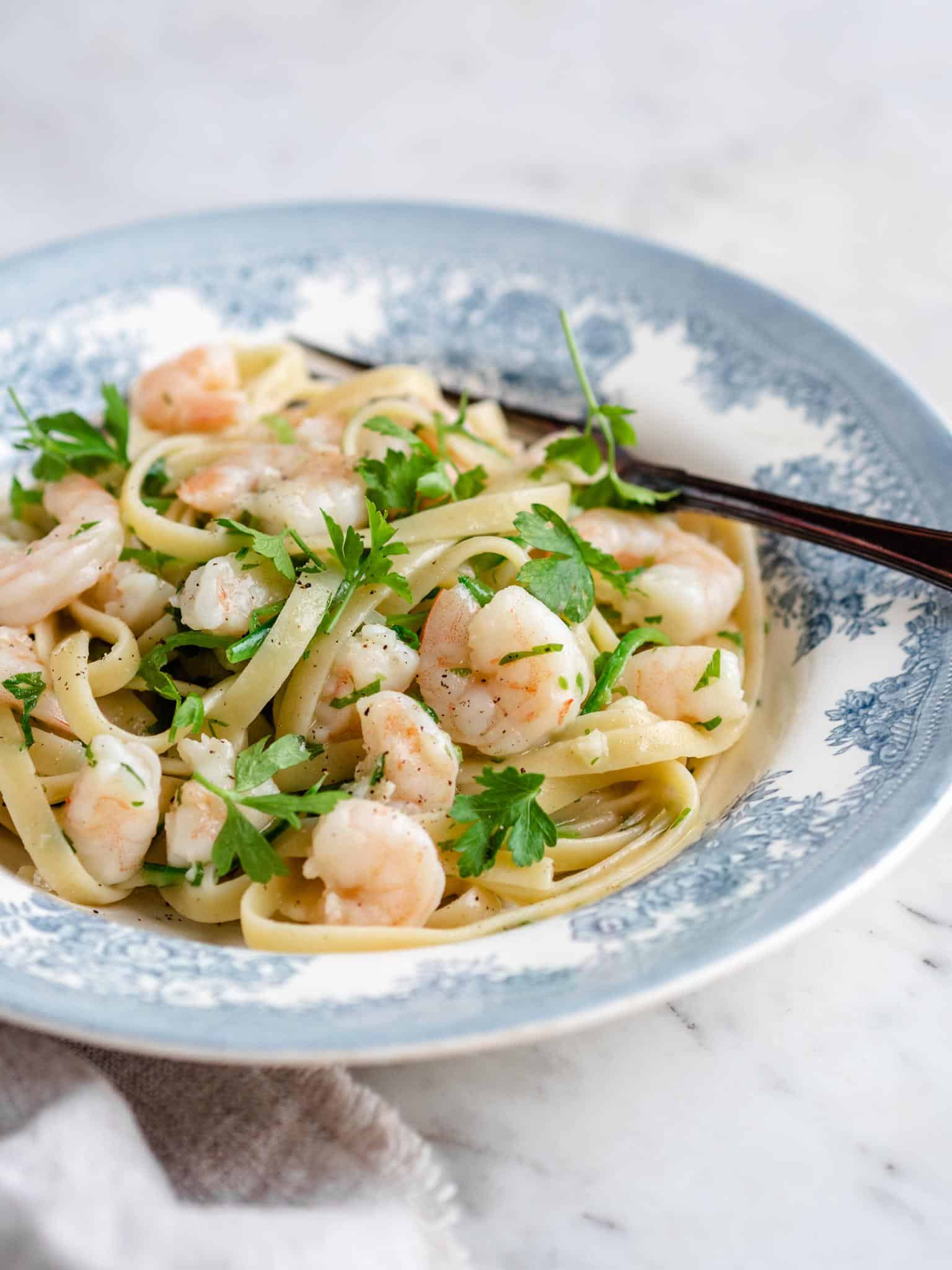 Pasta med rejer og hvidløg