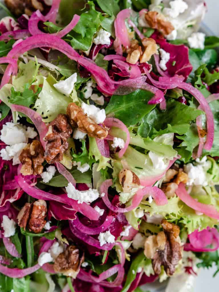 Salat med syltede rødløg og feta-3