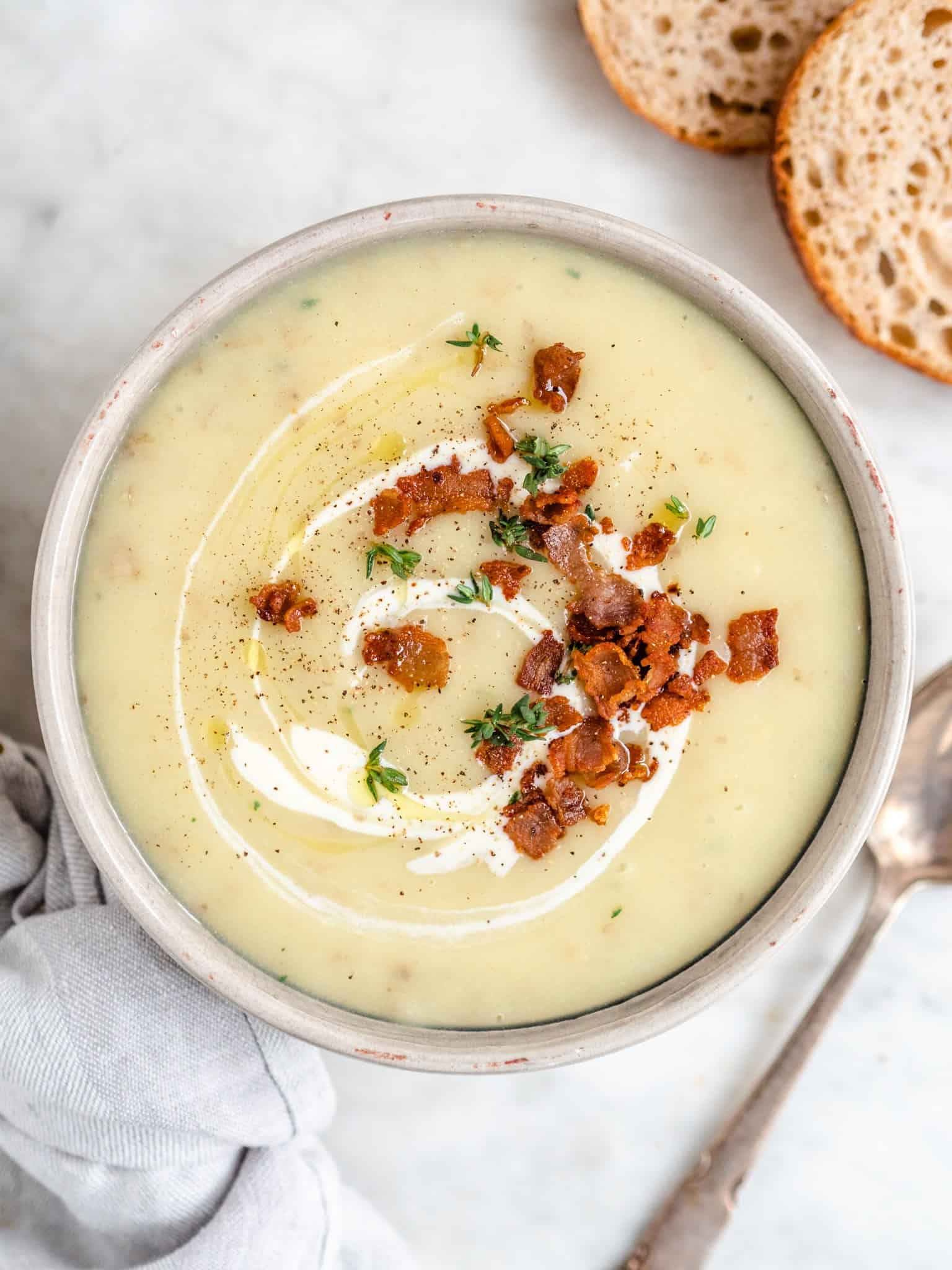 Fremsyn katolsk hår Kartoffelsuppe - opskrift på cremet suppe med kartofler