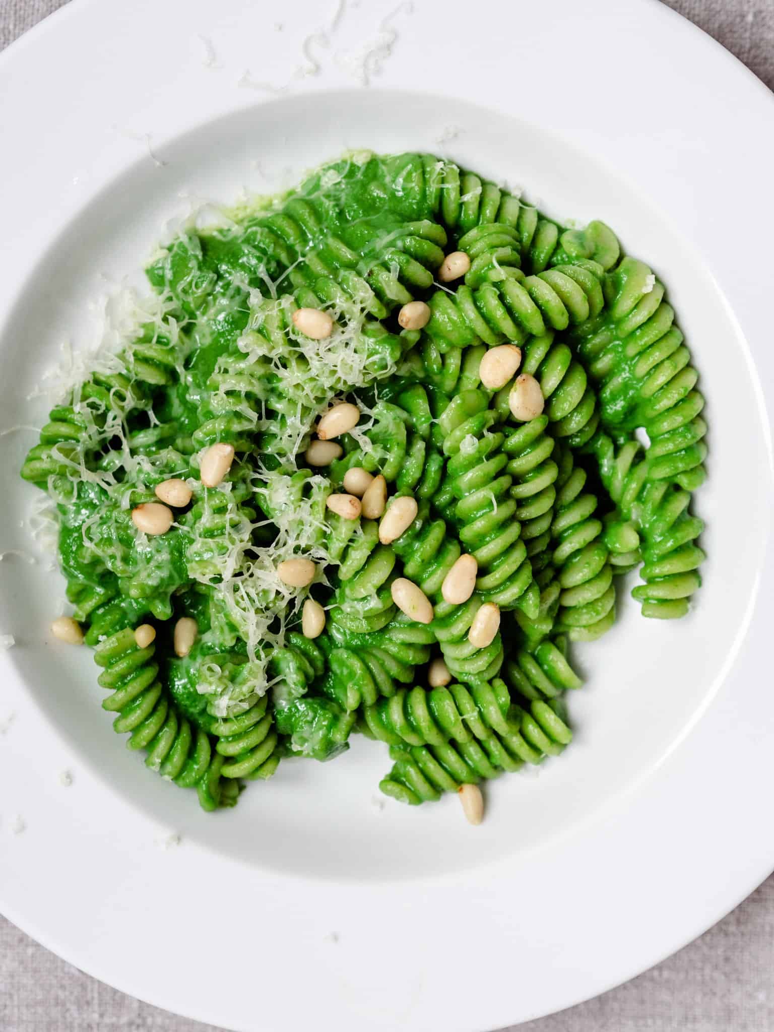 Pasta i spinatsauce - sund og grøn spinatsovs | Marialottes