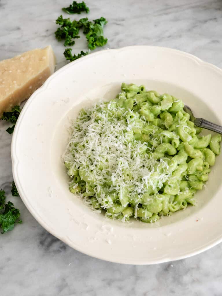 Pasta med grønkålssauce