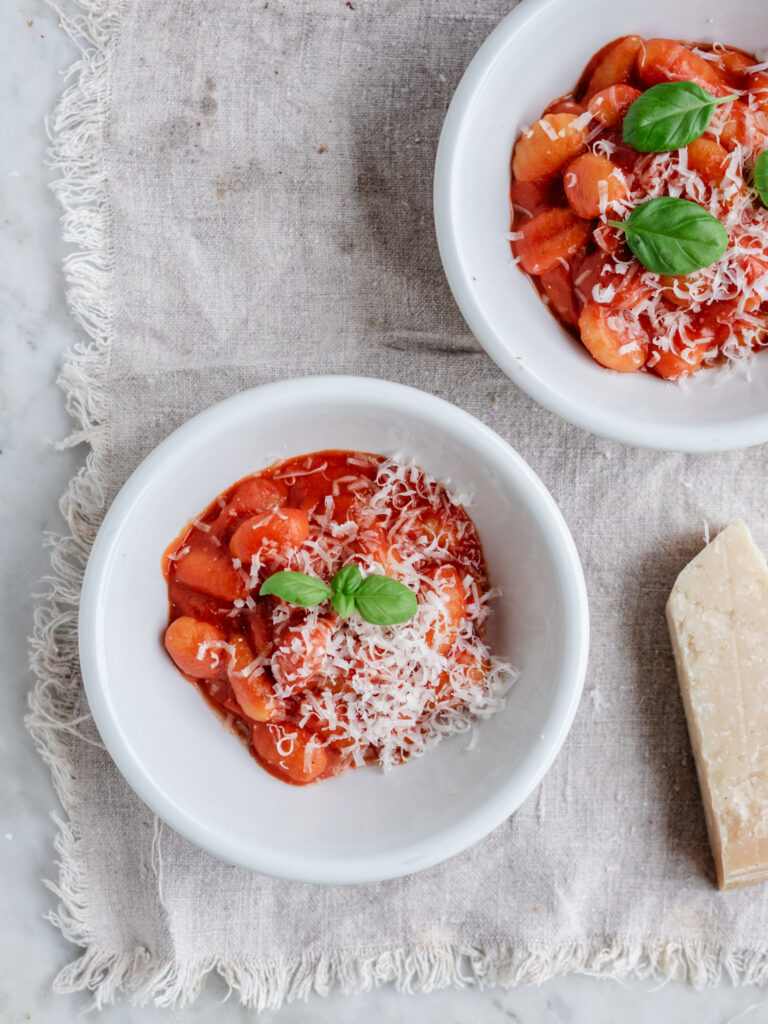 gnocchi med cremet tomatsauce