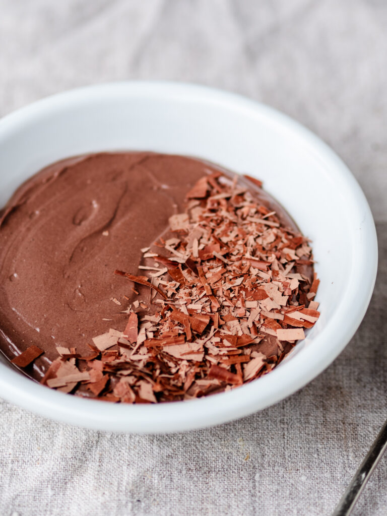 sund chokolademousse med yoghurt og kakao