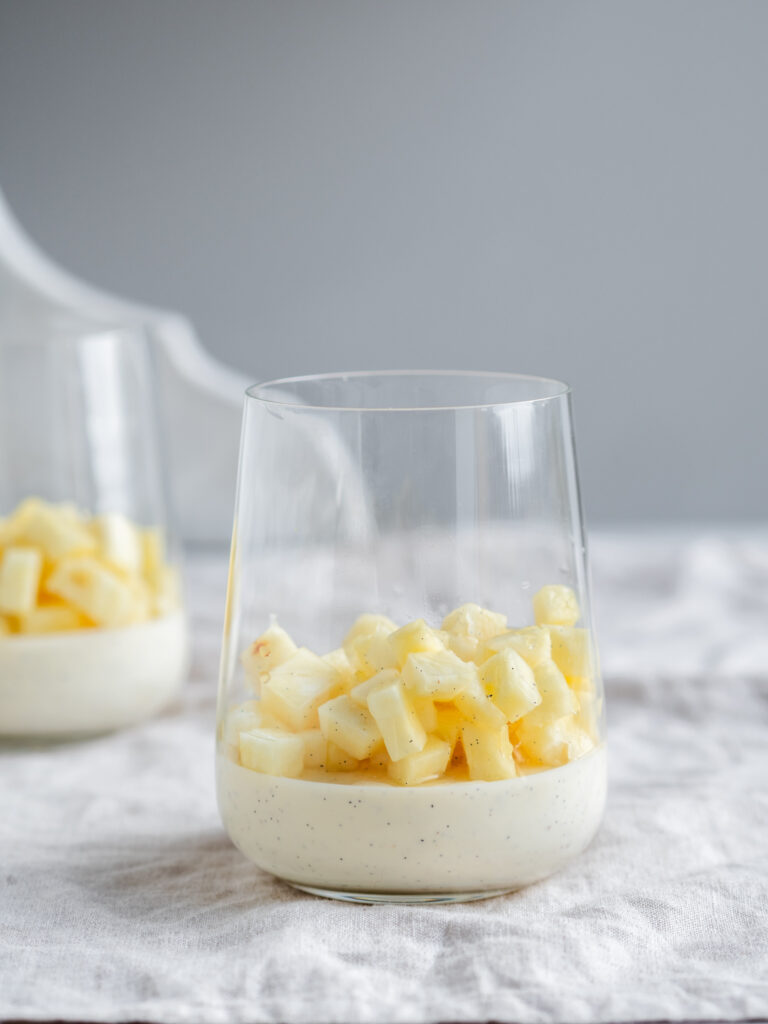 Yoghurt panna cotta opskrift