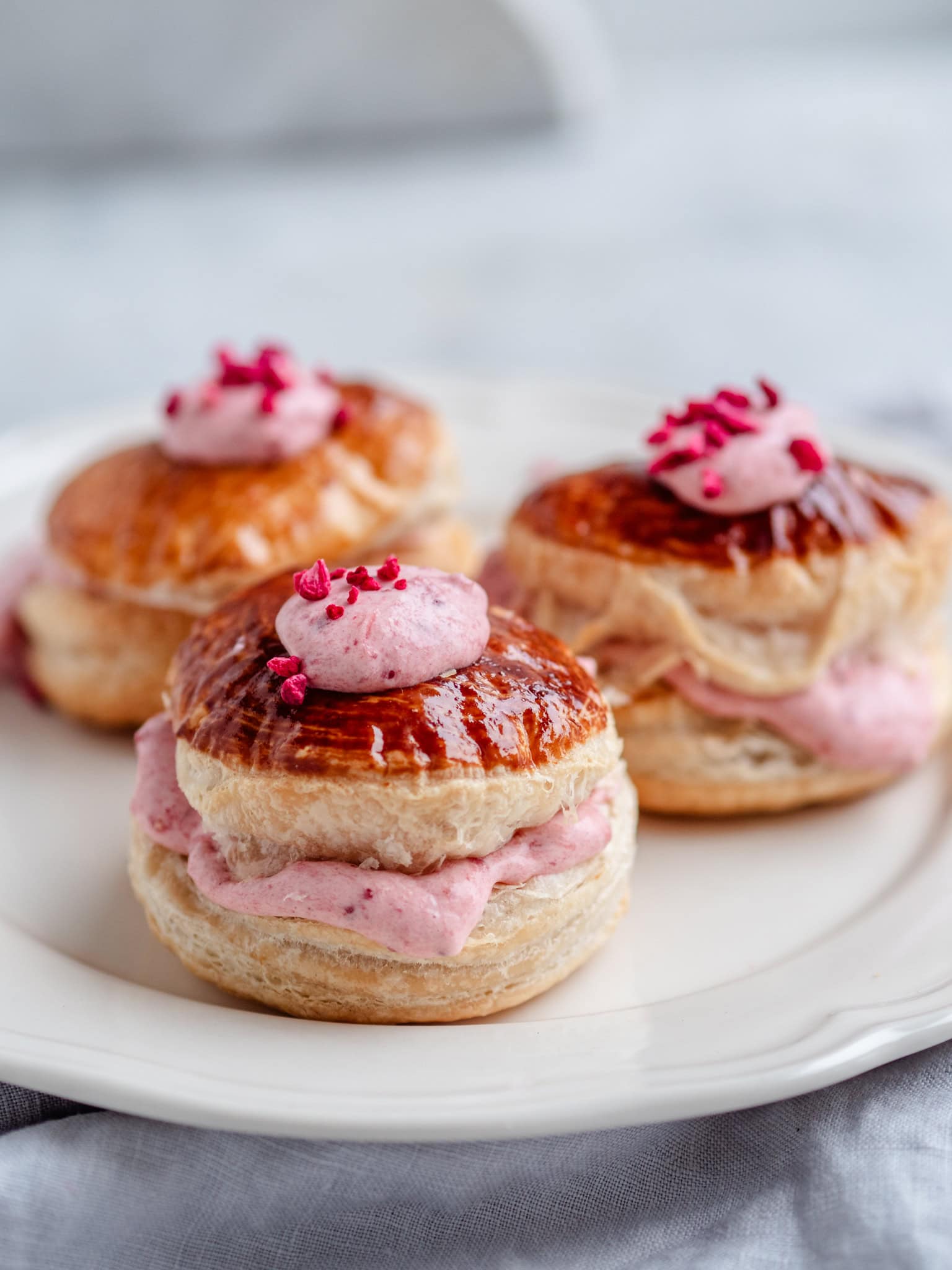 Fastelavnsboller af butterdej