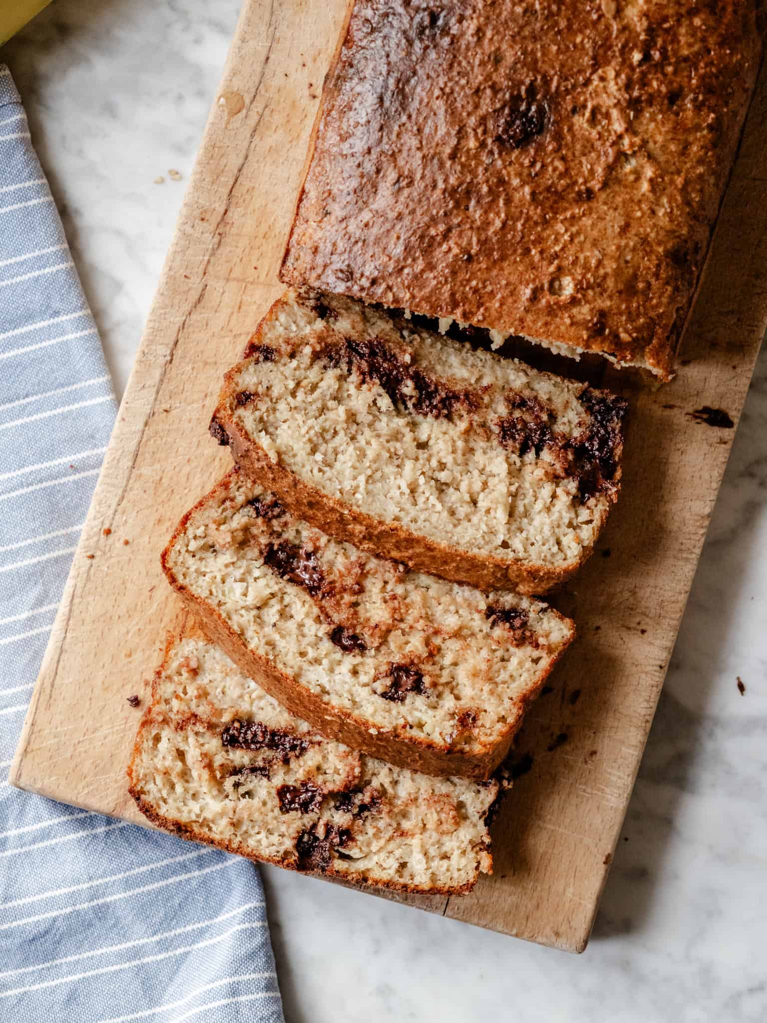 Bananbrød med hytteost og chokolade