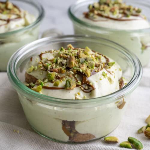 portionsanrettet tiramisu med pistacie