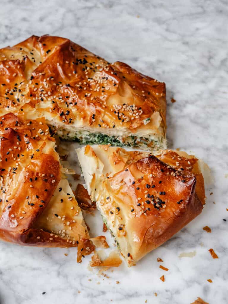 Spanakopita med spinat, feta og æg