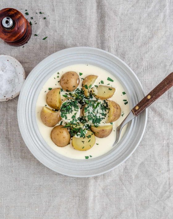 Kartofler med fetasauce