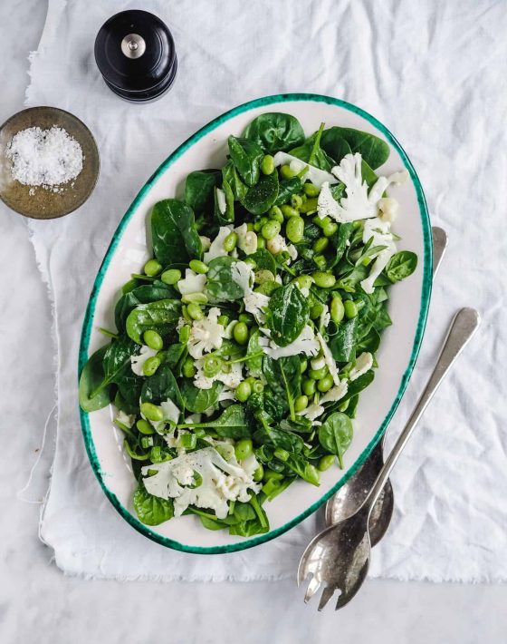 Spinatsalat med avocado