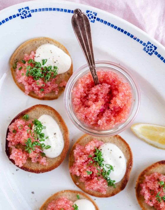 binis med stenbiderrogn og creme friache