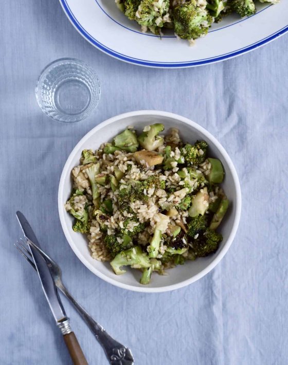 Salat med broccoli